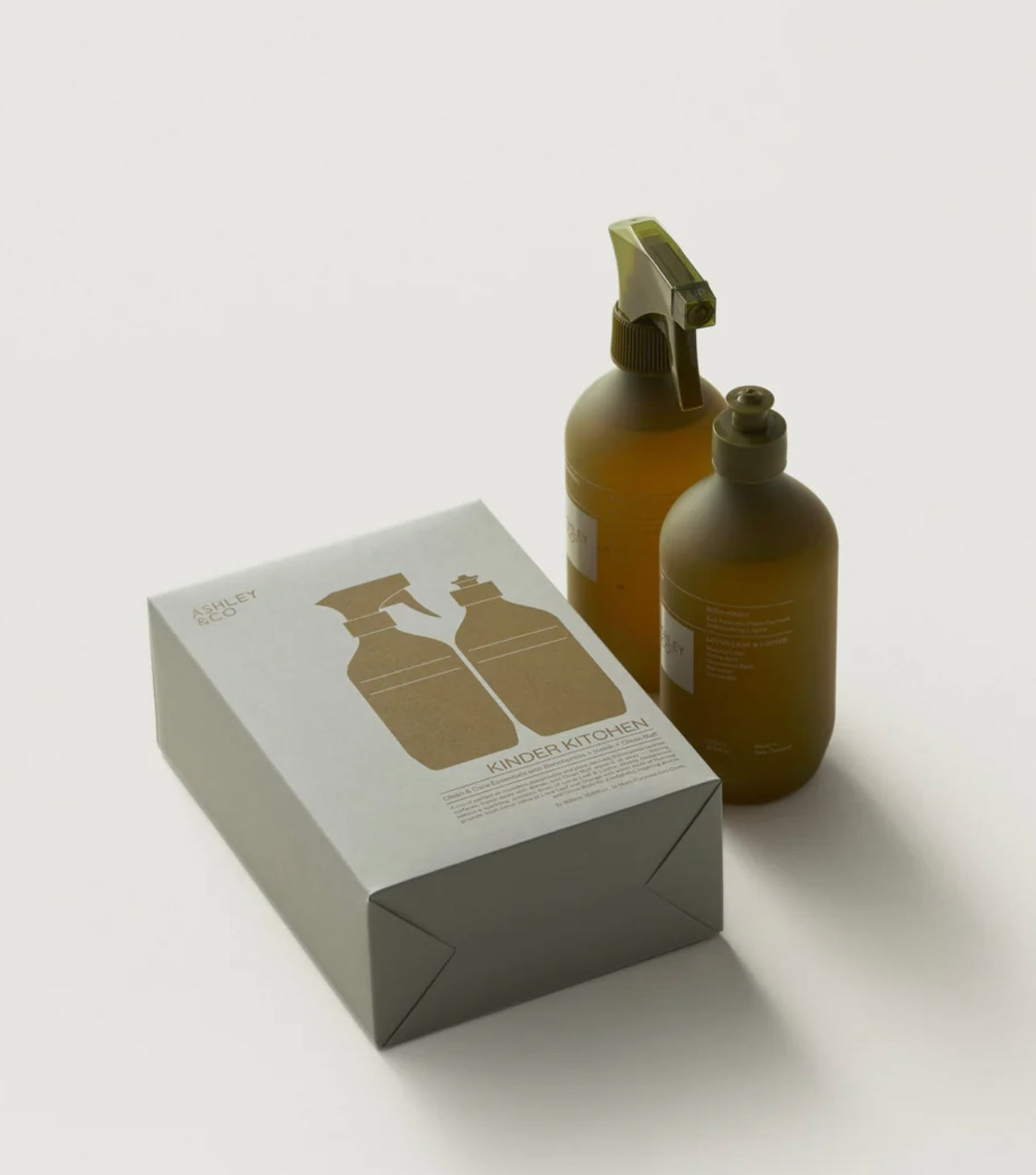 Lotus Leaf & Lustre - kinder kitchen care set